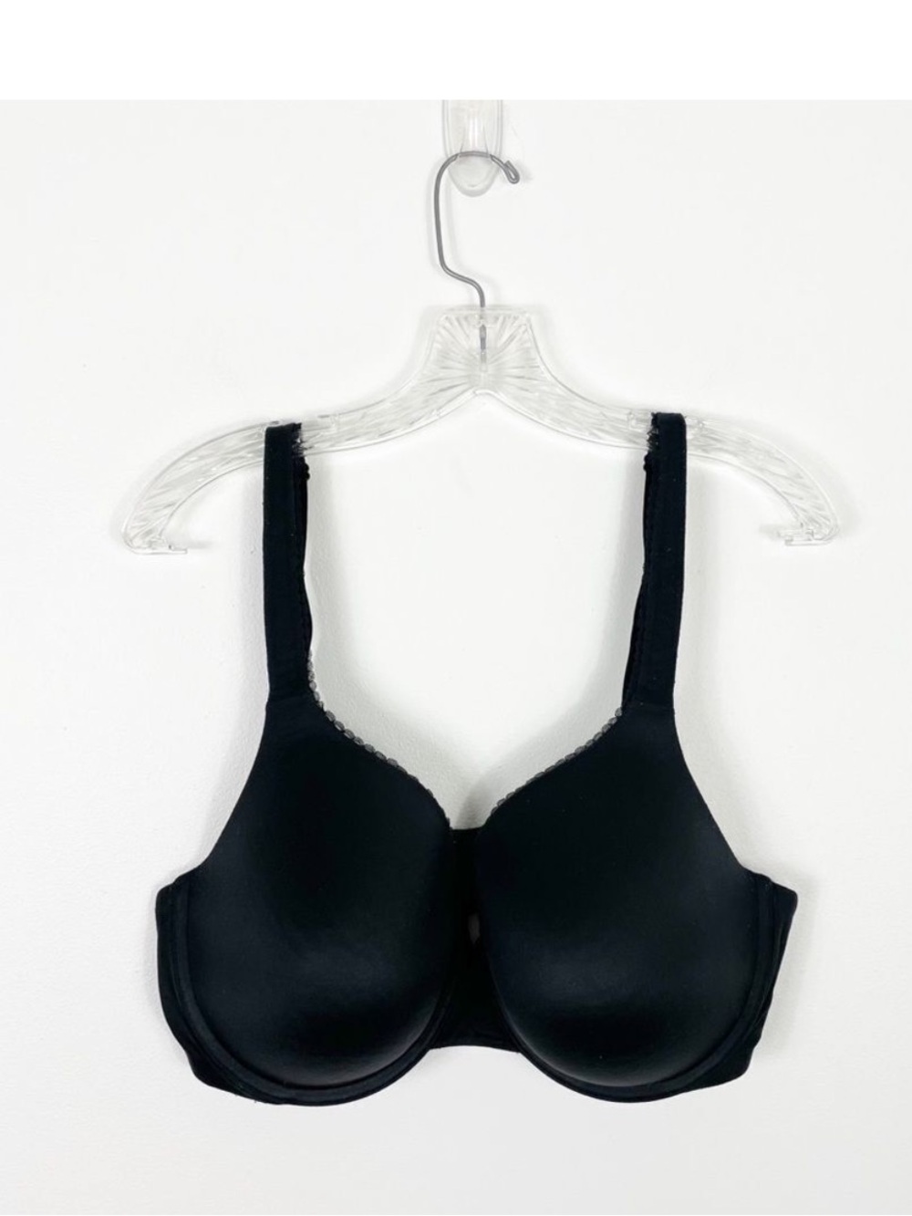 Cacique Cups & Wings Full Coverage Black Underwire Bra 42D